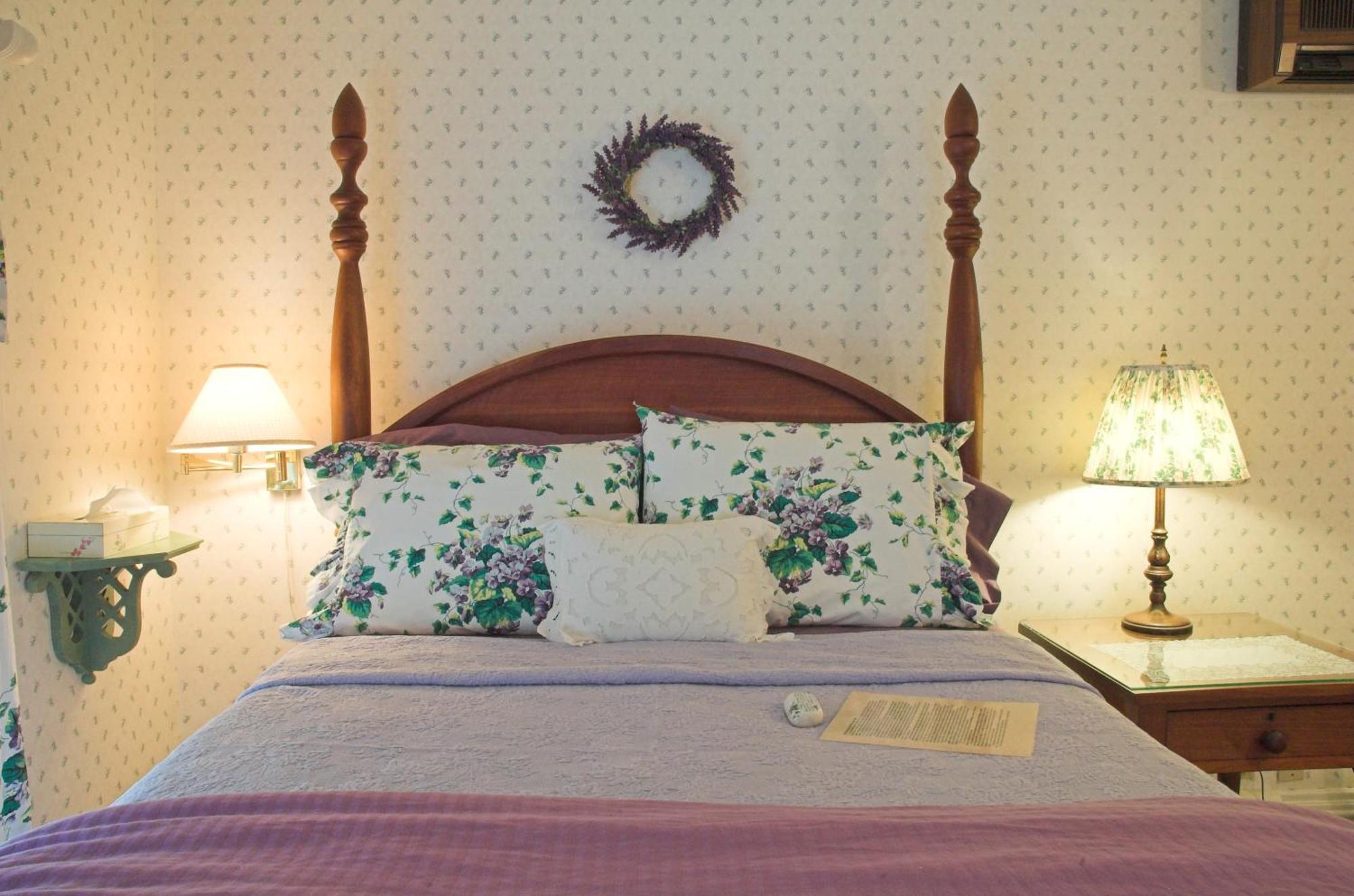 White Lace Inn Sturgeon Bay Bilik gambar